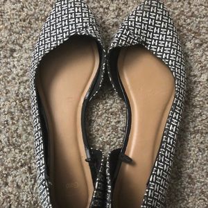 GAP flats- worn once.